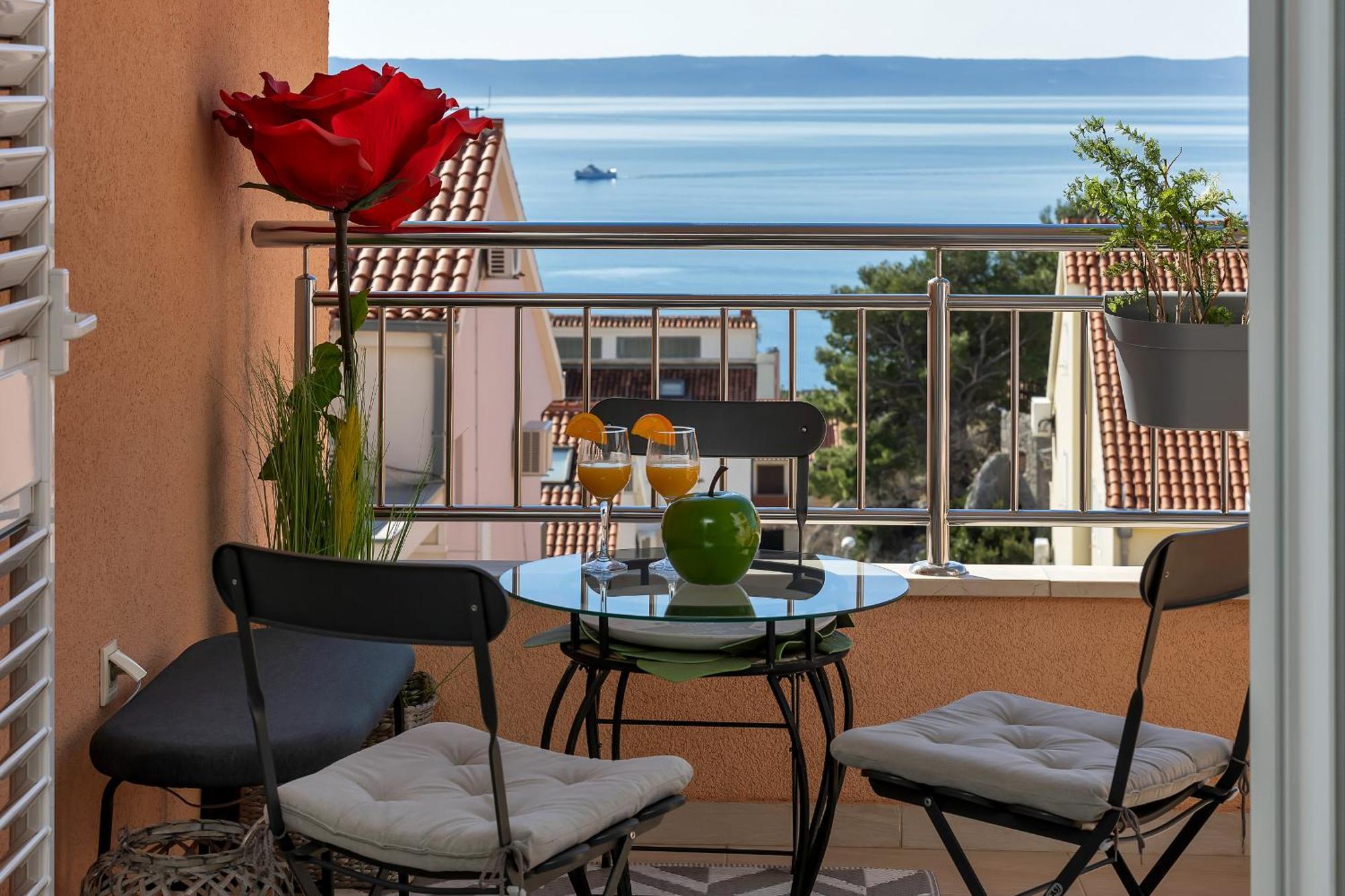 Pura Vida Makarska Apartamento Exterior foto