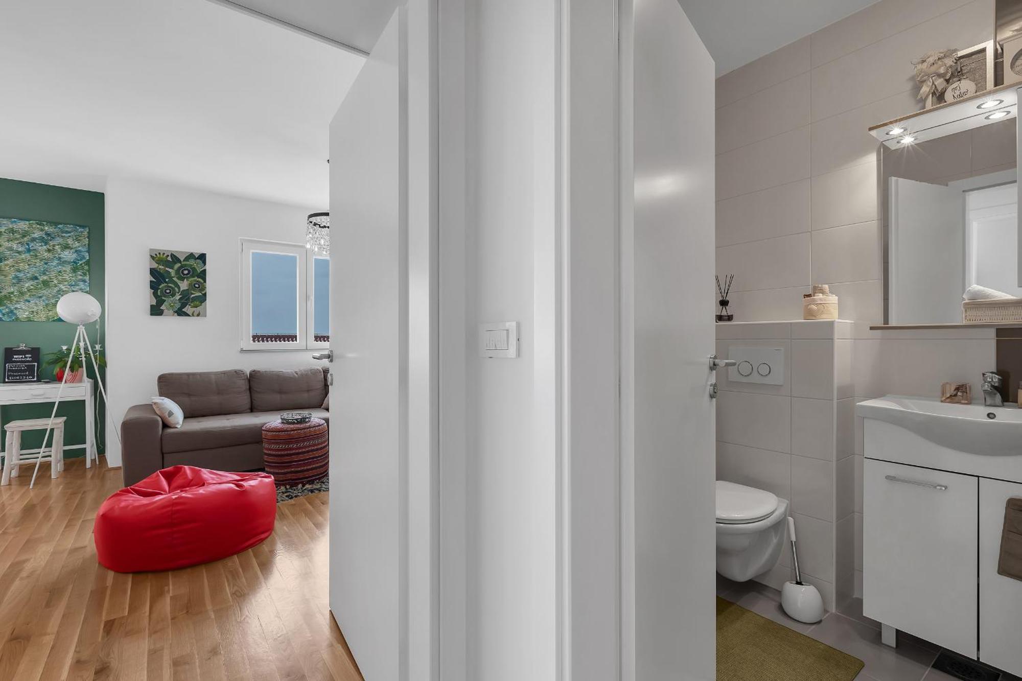 Pura Vida Makarska Apartamento Exterior foto